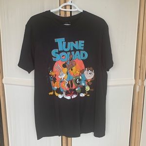 Tune Squad Tees, size L, new with tag